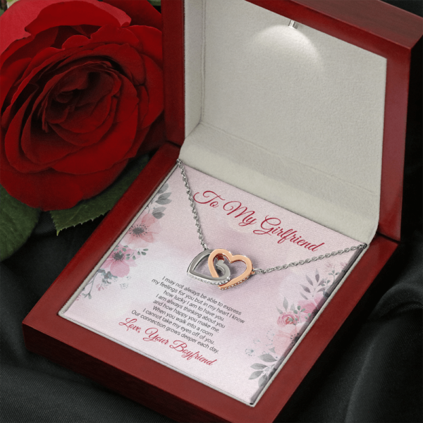 To My Girlfriend Message Card Jewelry Interlocking Hearts Necklace - Image 2